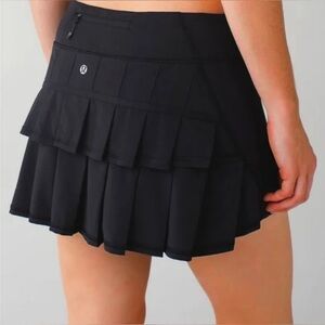 Lululemon Run Pace Setter Skirt w Built in Shorts Pleated Womens Golf Tennis Run